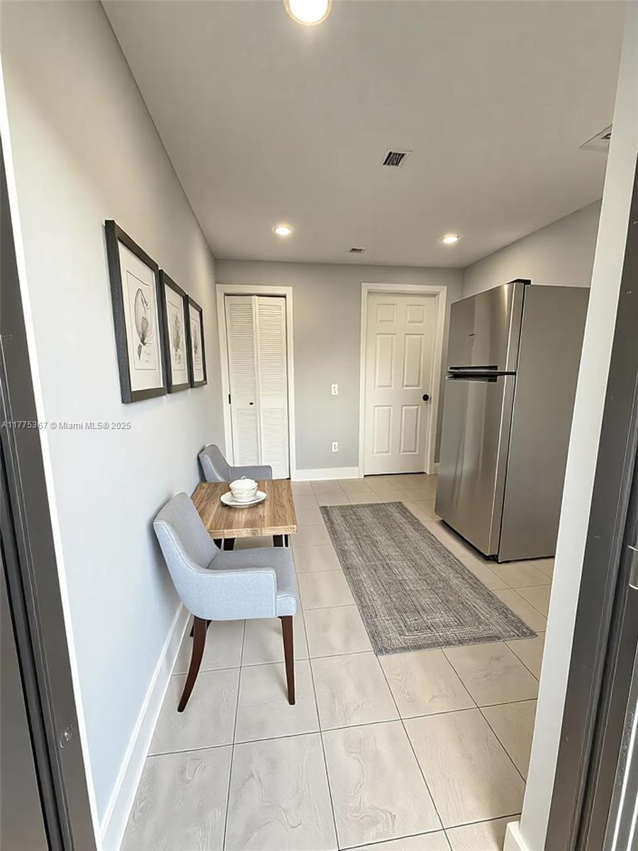 PINEWOOD PARK EXTENSION - Residential Income