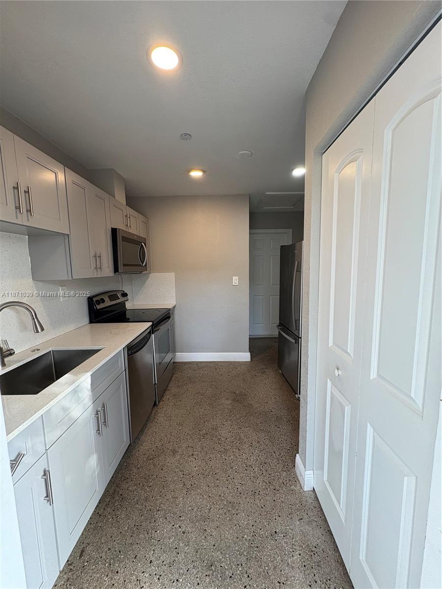 ALAMANDA VISTA SUBDIVISIO - Residential Lease