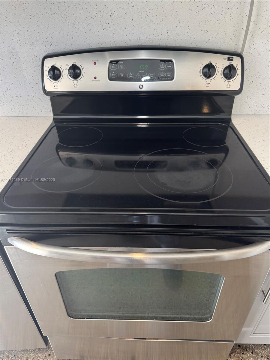 ALAMANDA VISTA SUBDIVISIO - Residential Lease