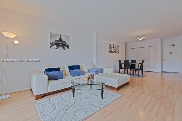 HEMISPHERES CONDO - Residential Lease