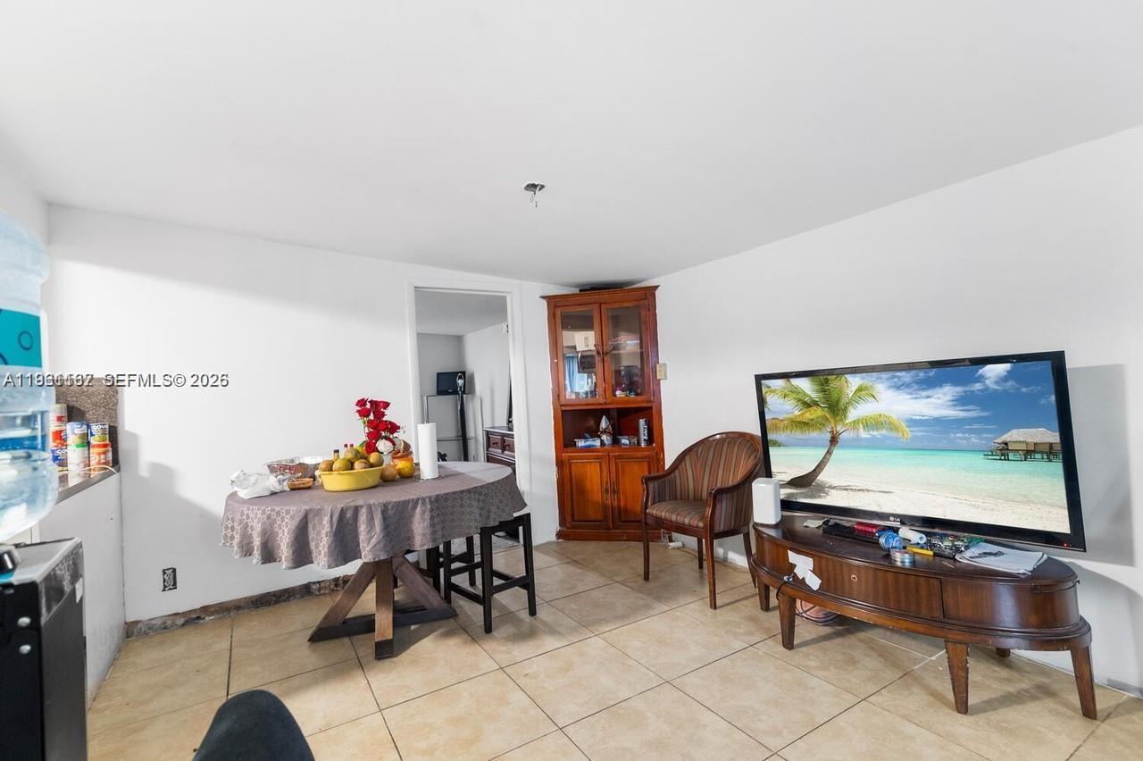 HOOSIER HEIGHTS - Residential