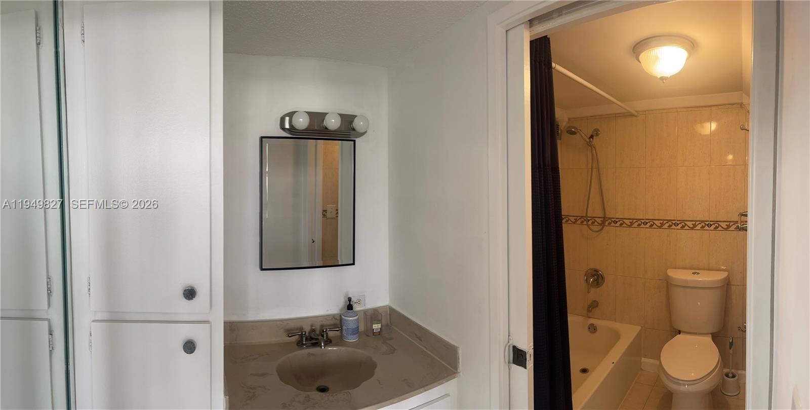 PLAZA OF AMERICAS CONDO - Residential