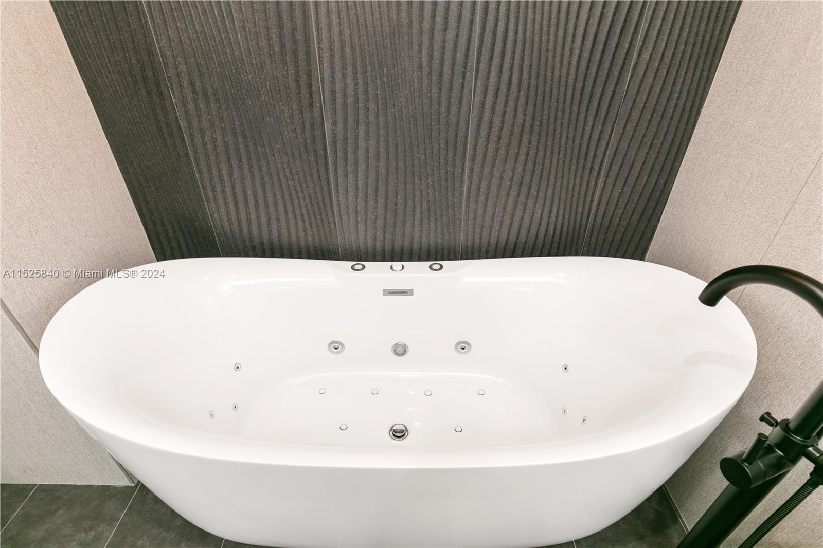 BILTMORE SUB - Residential