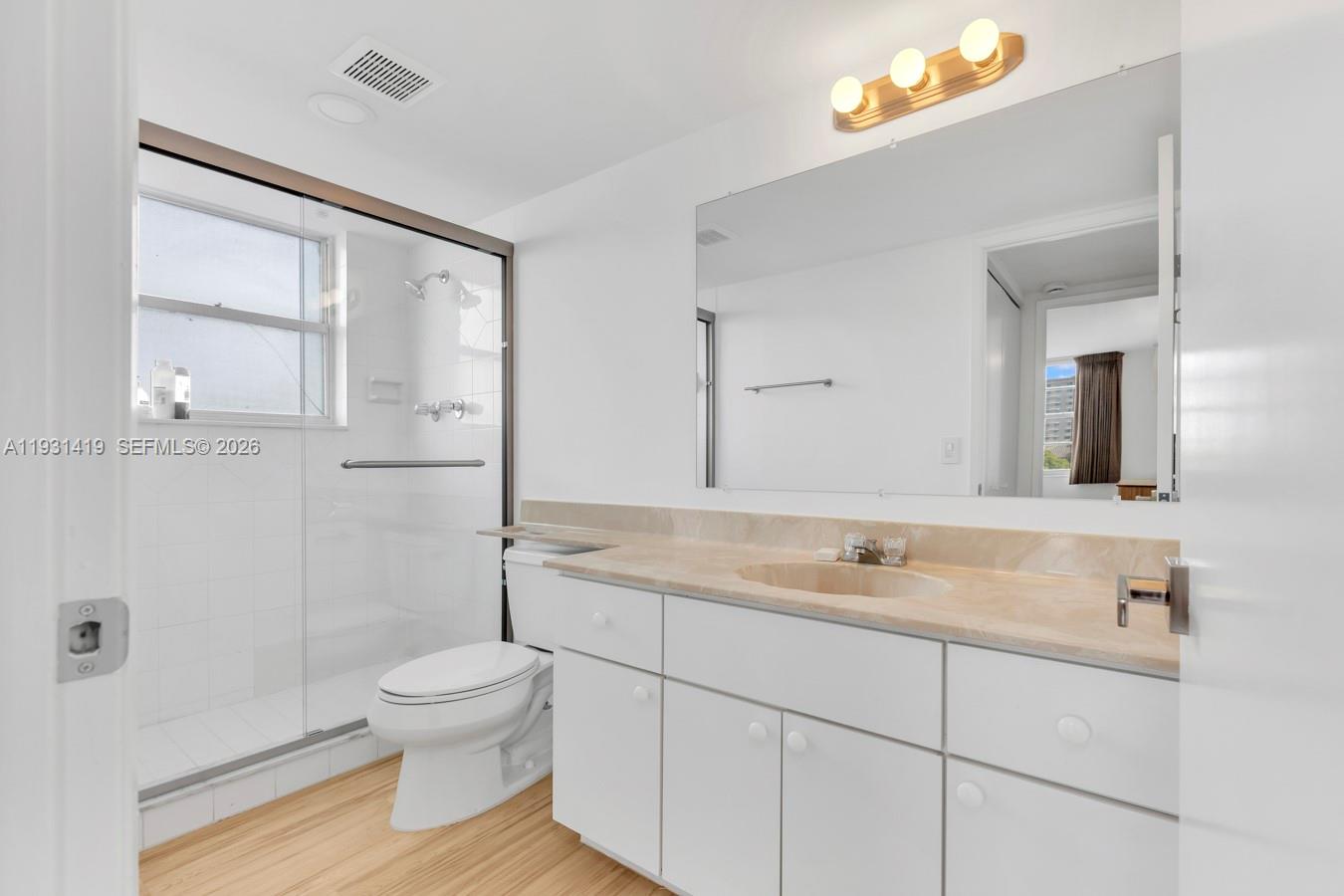 ADMIRALS PORT CONDO - Residential