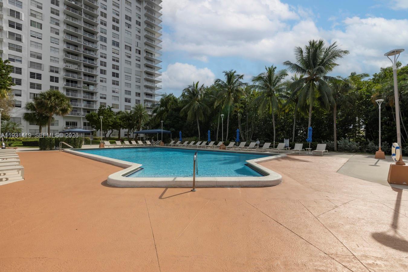 ADMIRALS PORT CONDO - Residential