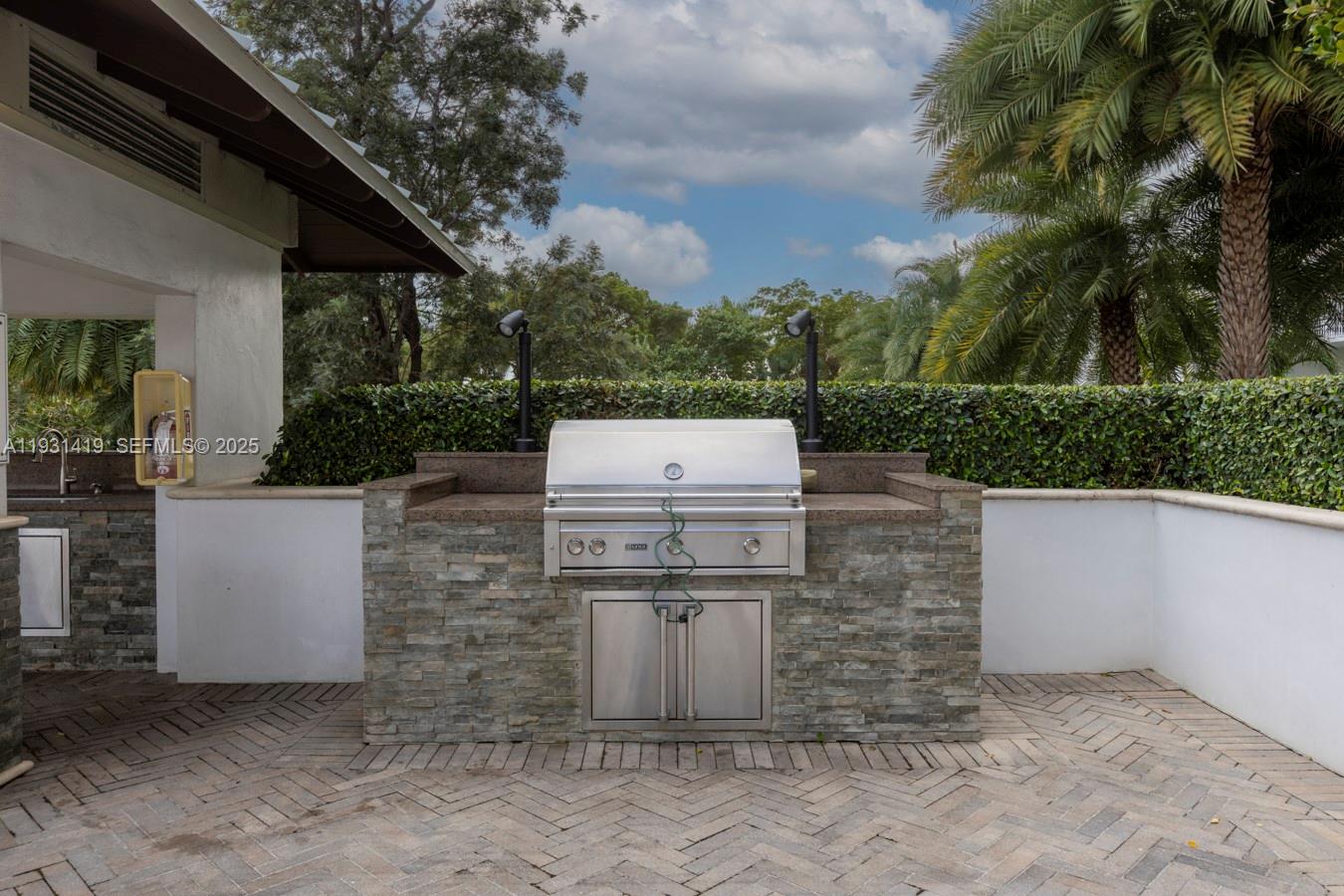 ADMIRALS PORT CONDO - Residential