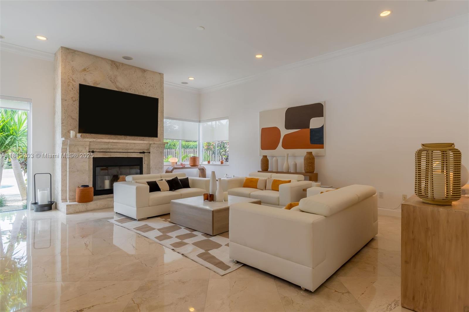 OAK RIDGE FALLS - Residential