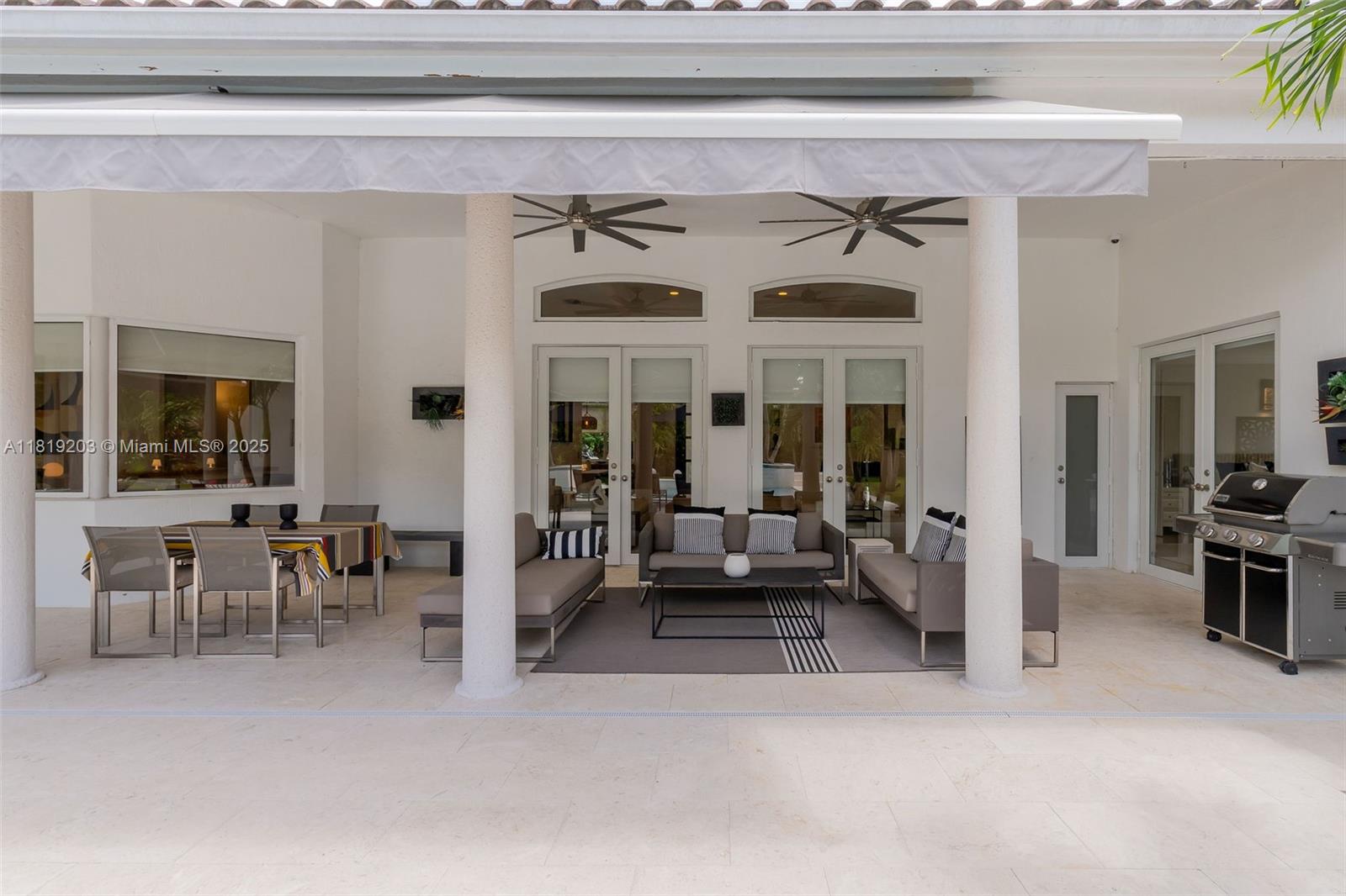 OAK RIDGE FALLS - Residential