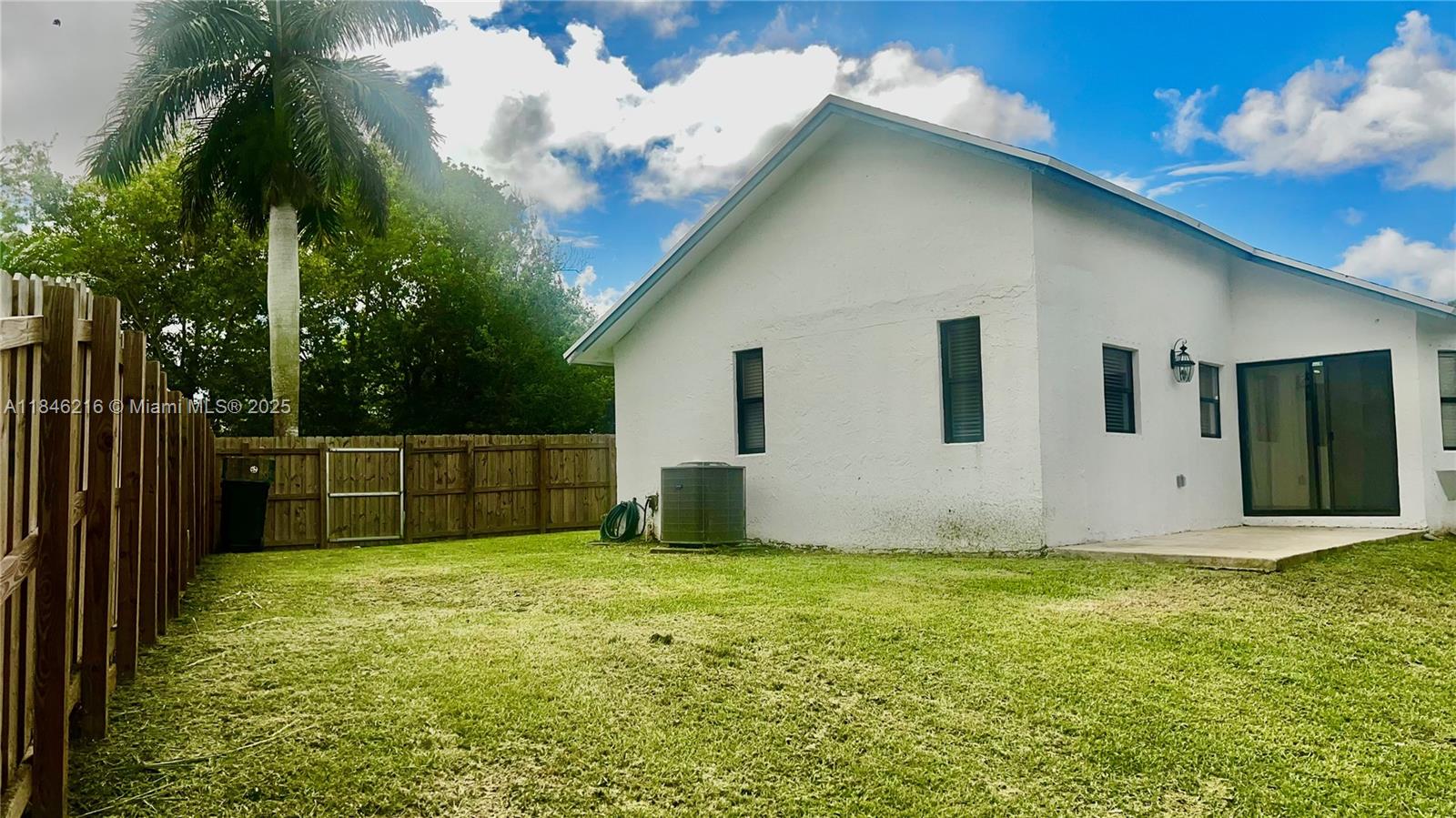 COUNTRY STAR SEC 1 - Residential Lease