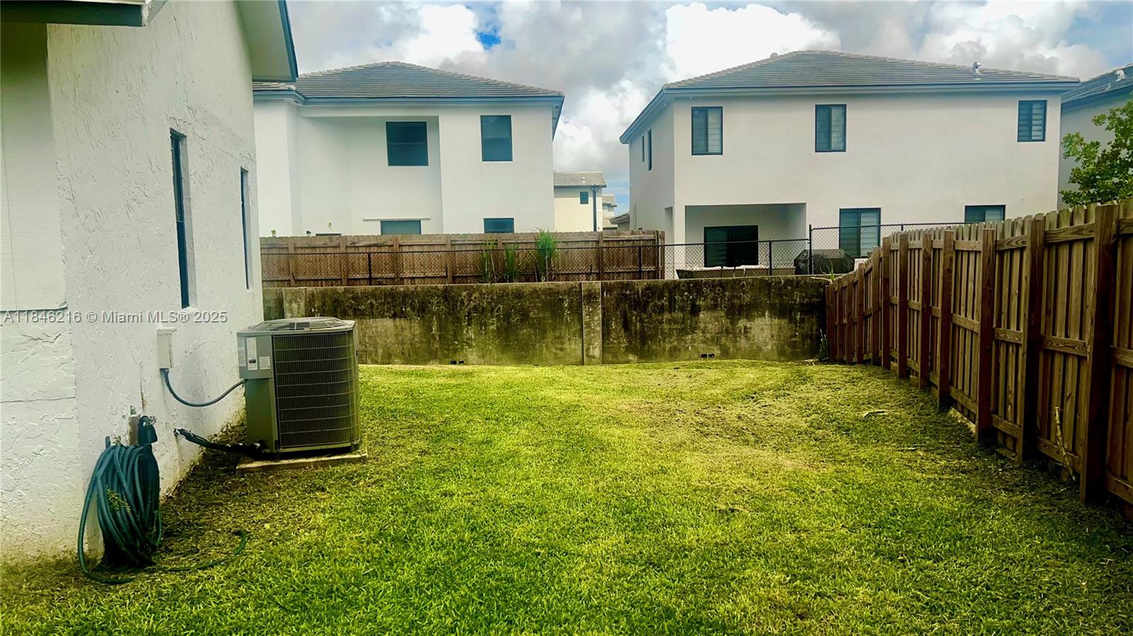 COUNTRY STAR SEC 1 - Residential Lease