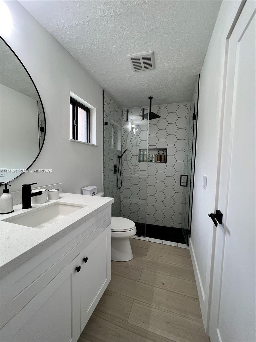 COUNTRY STAR SEC 1 - Residential Lease