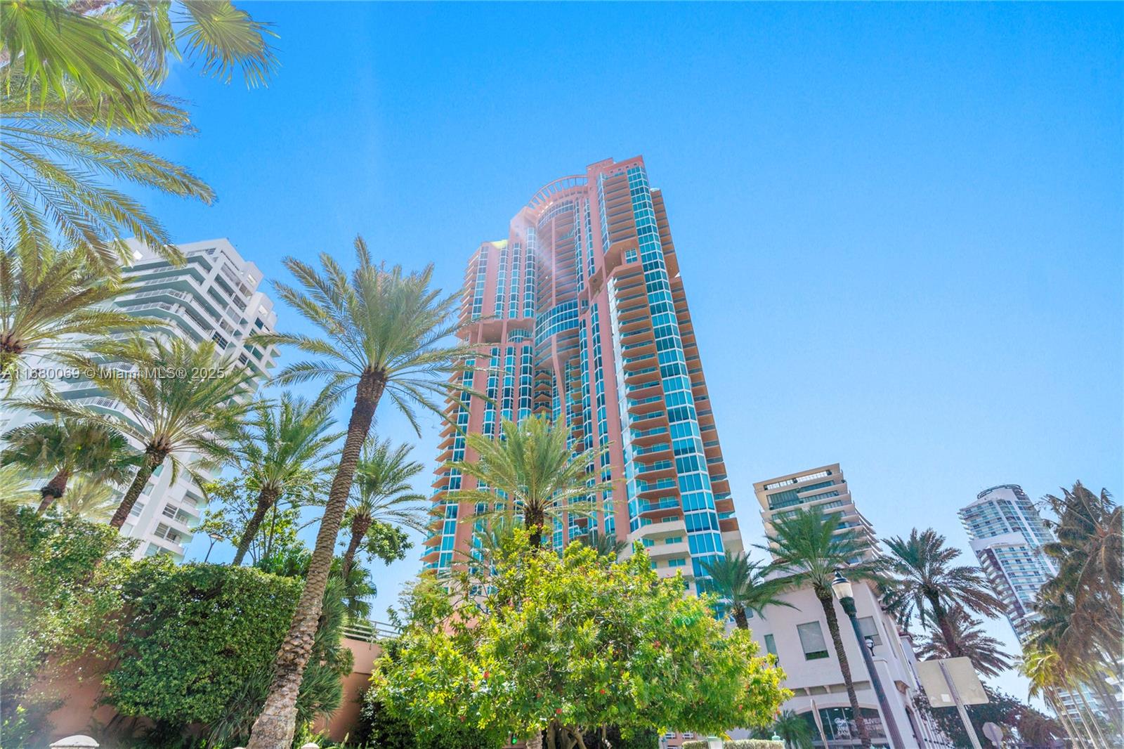 PORTOFINO TOWER CONDO - Residential