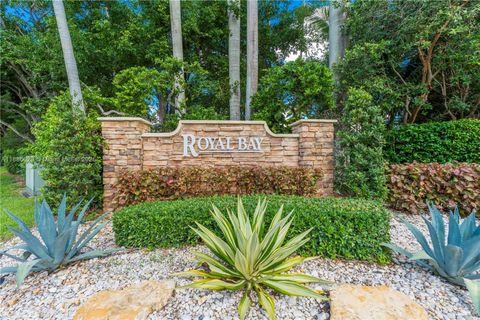 Photo of 15620 NW 12th Pl, Pembroke Pines, FL 33028 (MLS # A11886029)