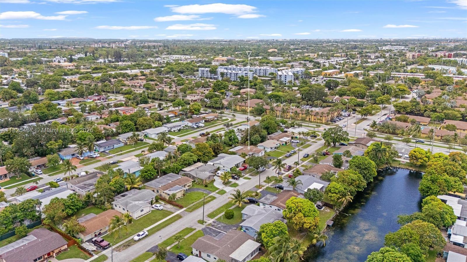 SUNRISE GOLF VILLAGE SEC - Residential