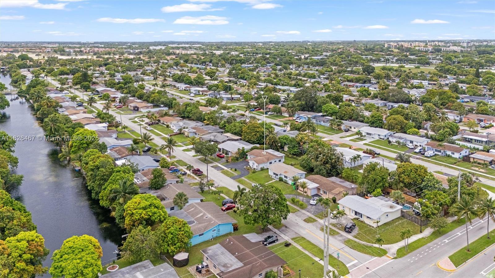 SUNRISE GOLF VILLAGE SEC - Residential