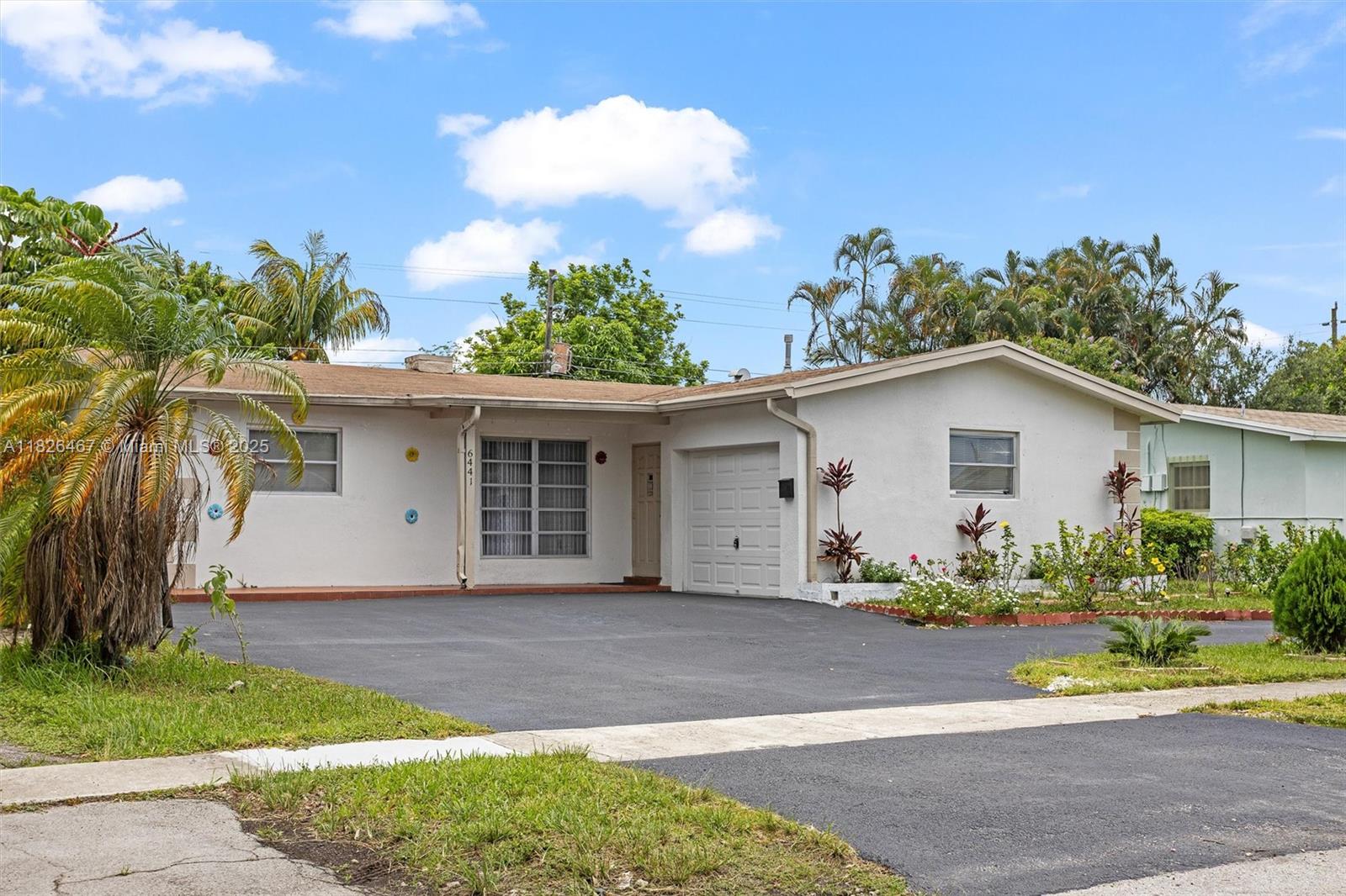 SUNRISE GOLF VILLAGE SEC - Residential