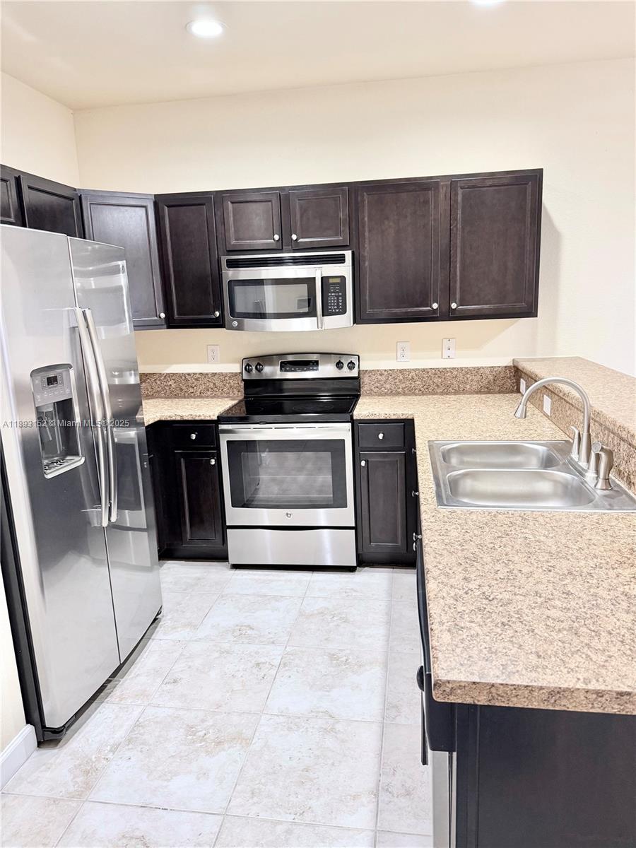MARTINIQUE AT OASIS REPLA - Residential