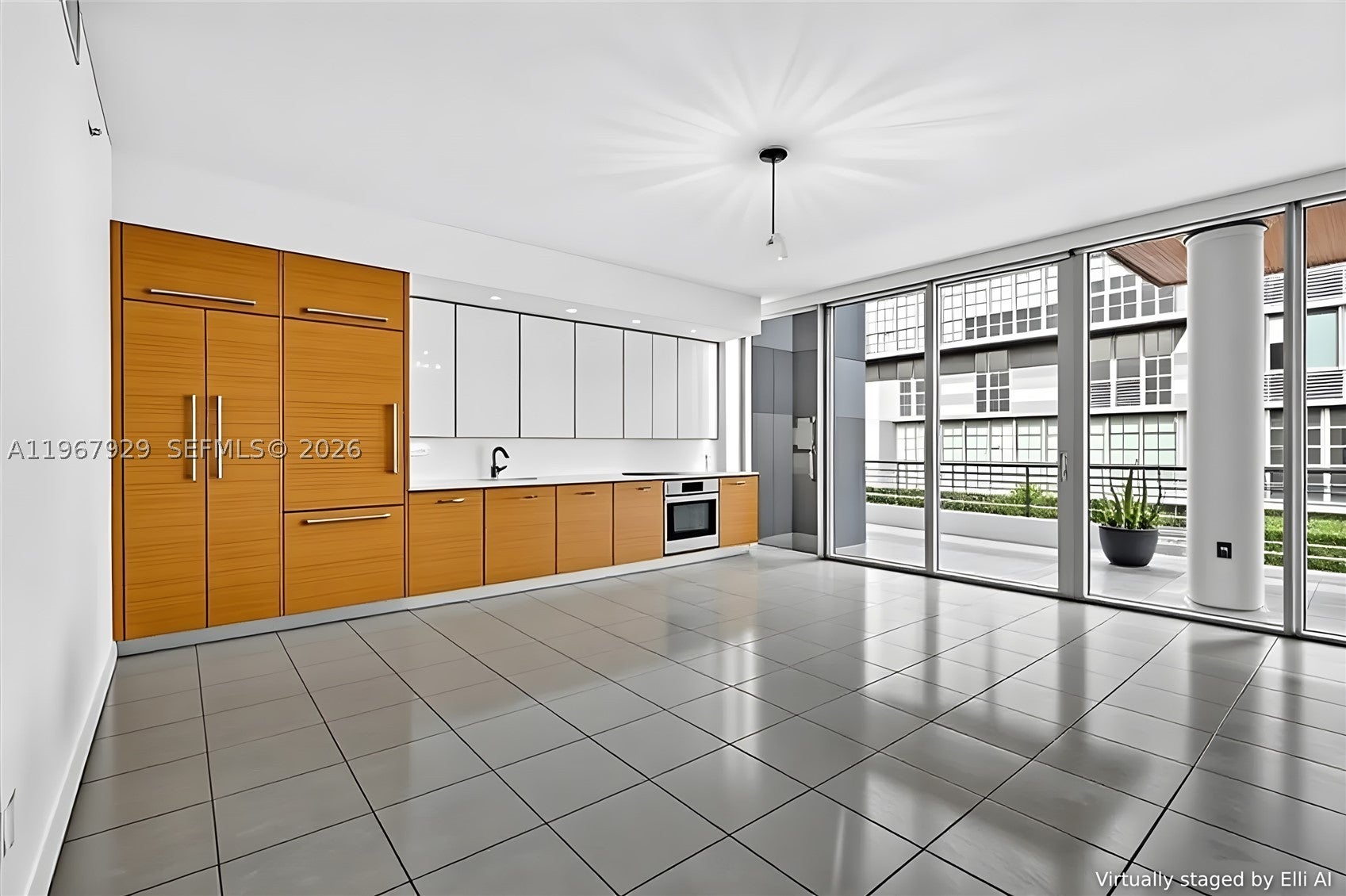 250 NW 24th St 4A
