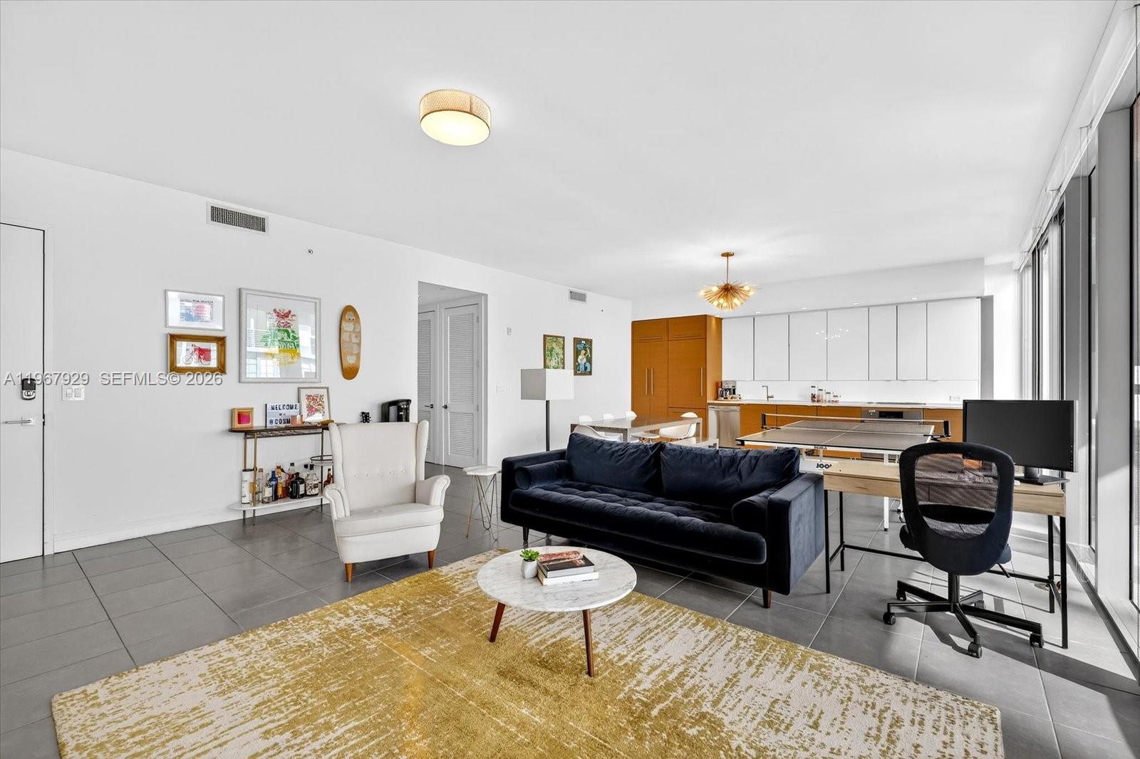 250 WYNWOOD CONDO - Residential