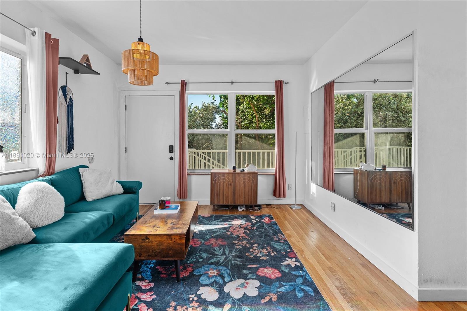 WESTGATE RESIDENCE CONDO - Residential