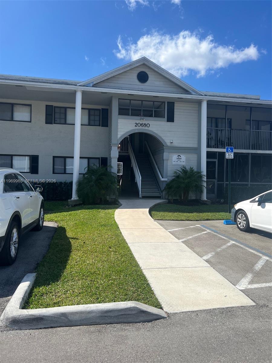 CARMEL LAKES CONDO NO 4 - Residential Lease