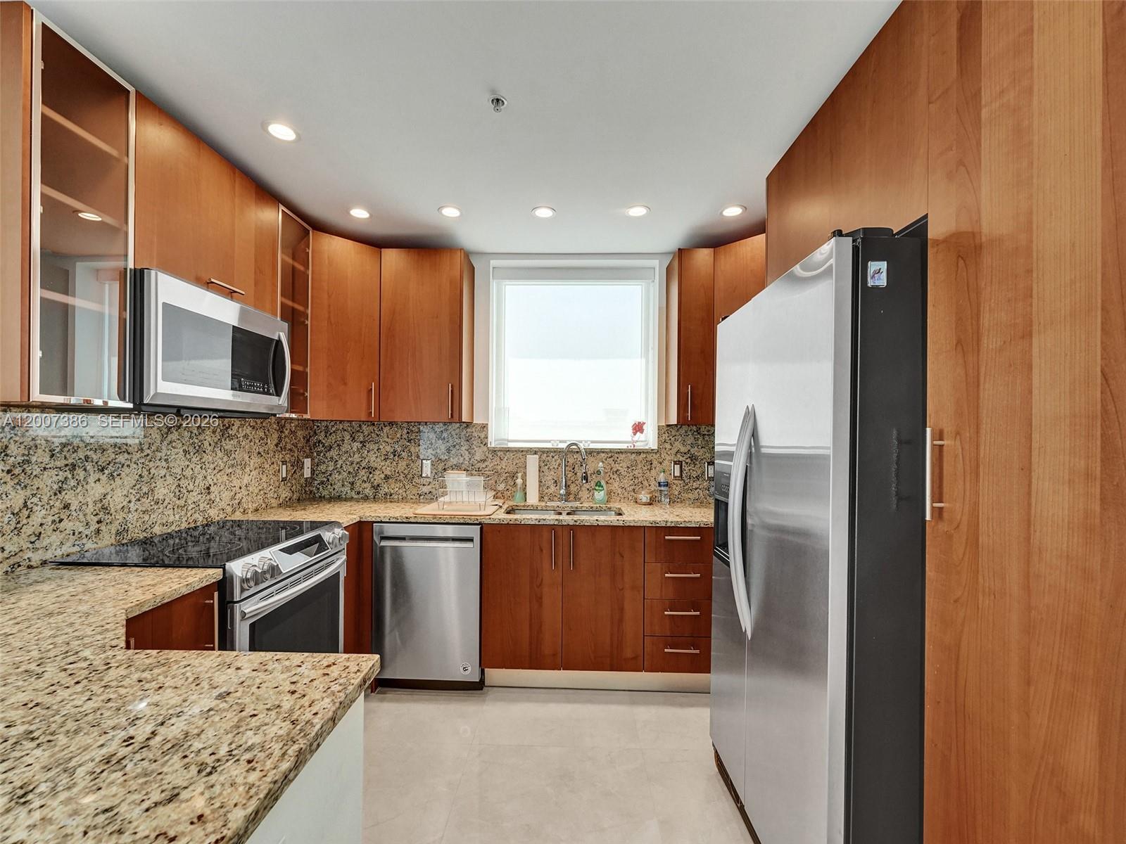 1945 S Ocean Dr 2101
