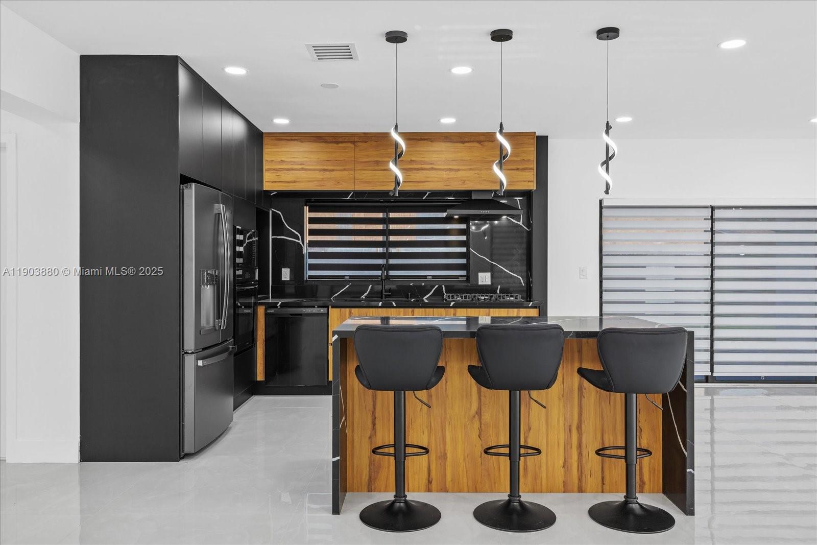 GREYKNOLL ESTATES - Residential