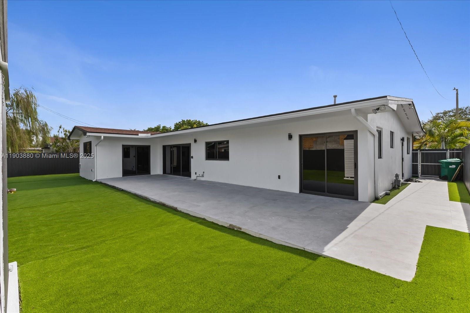 GREYKNOLL ESTATES - Residential