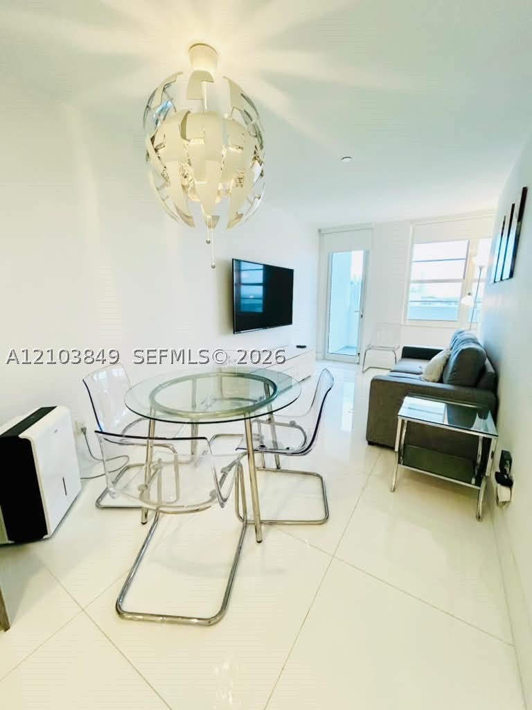 100 Lincoln Rd 1645