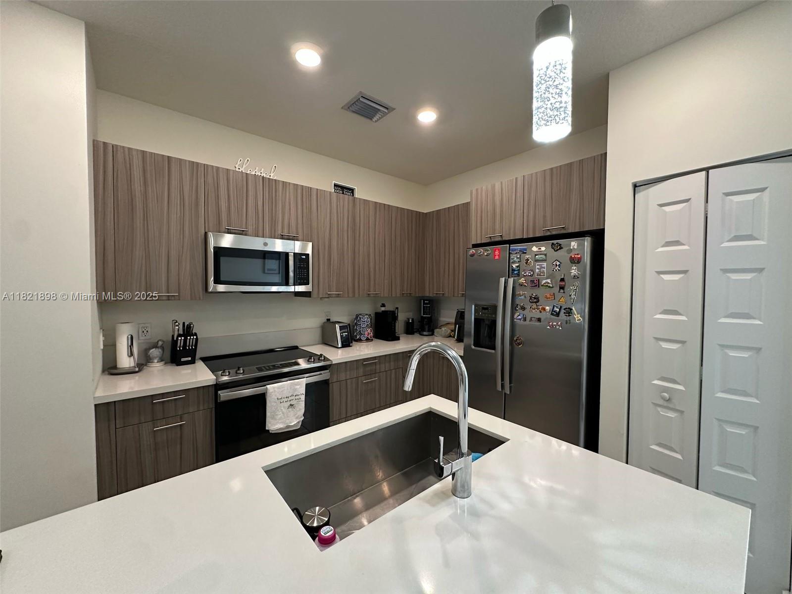 URBANA AT THE RESIDENCES - Residential
