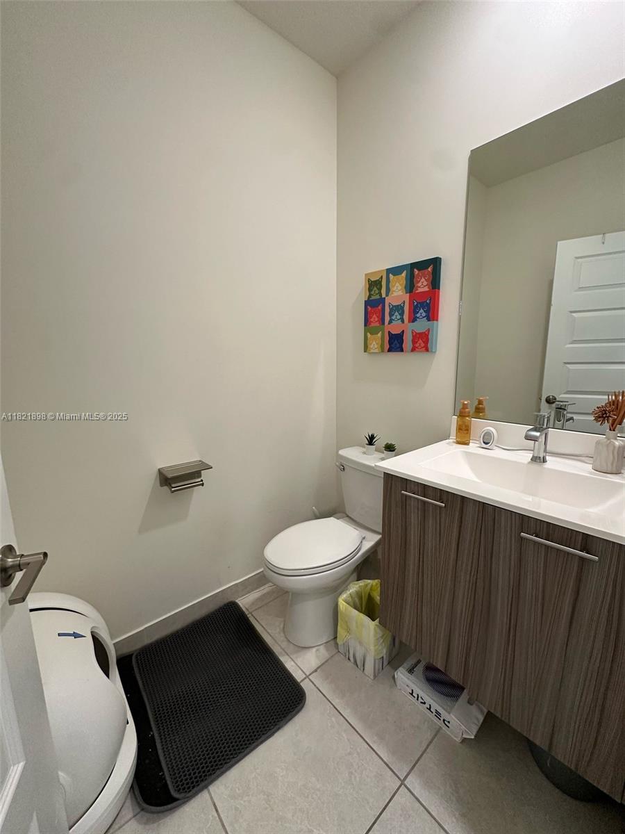URBANA AT THE RESIDENCES - Residential
