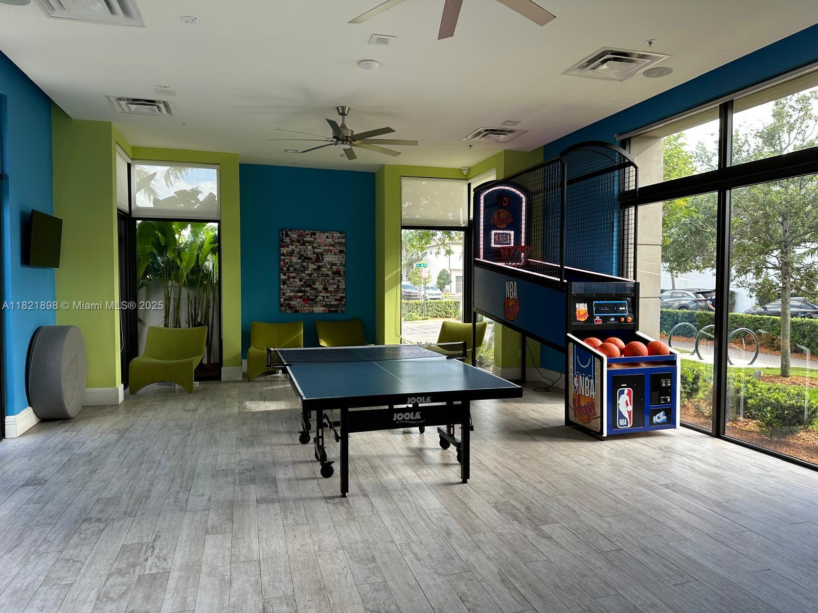 URBANA AT THE RESIDENCES - Residential