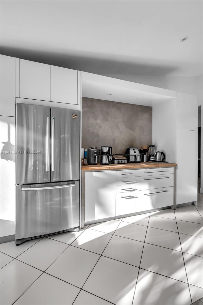 DORAL ISLES CAYMAN - Residential