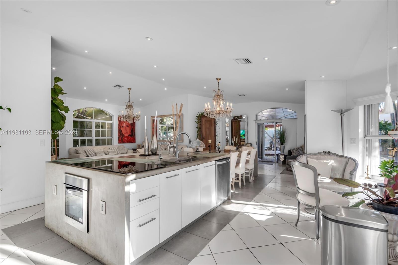 DORAL ISLES CAYMAN - Residential