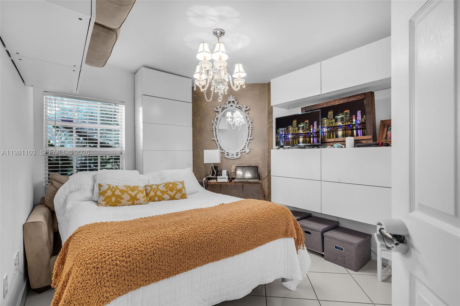 DORAL ISLES CAYMAN - Residential