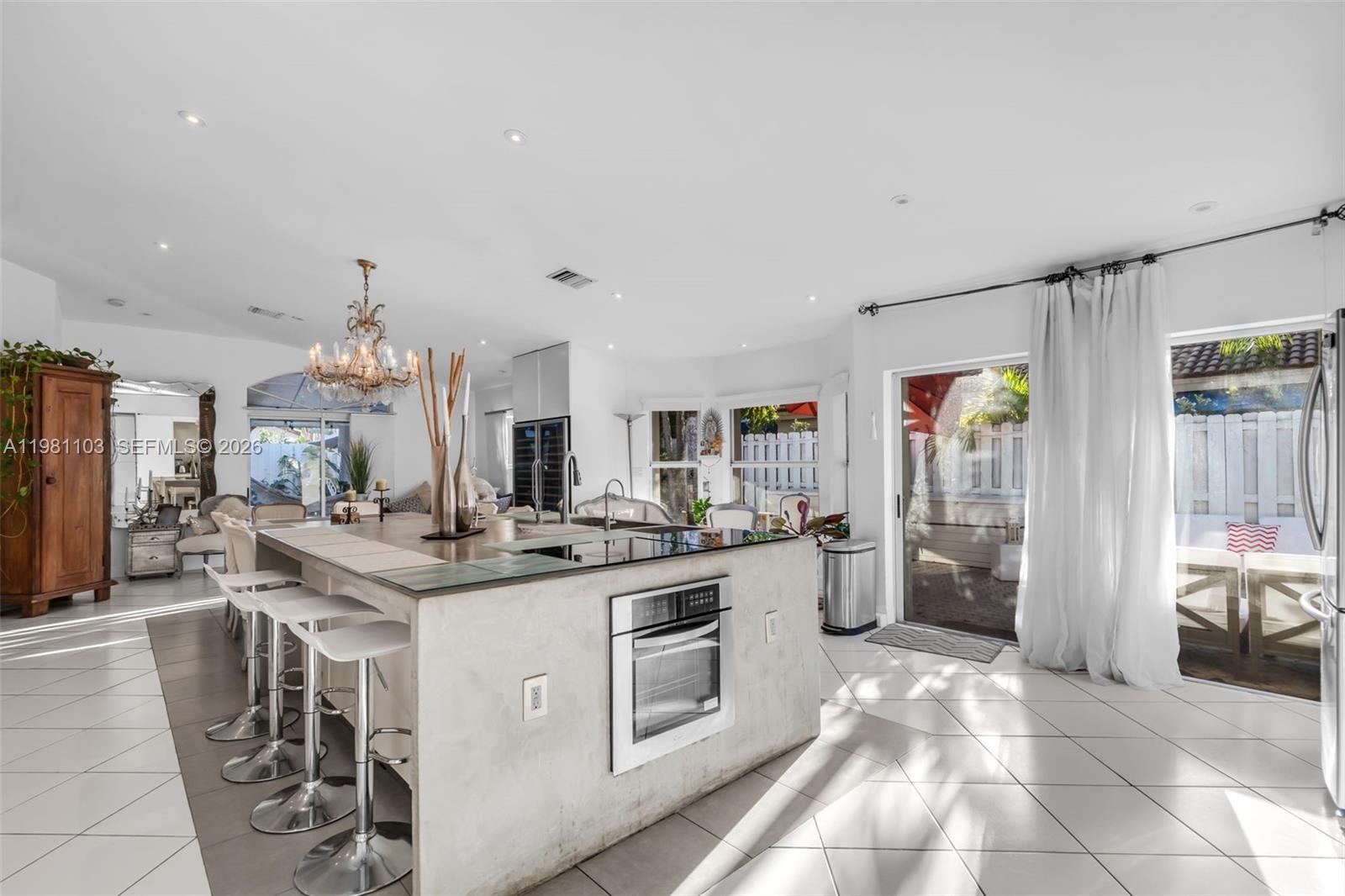 DORAL ISLES CAYMAN - Residential