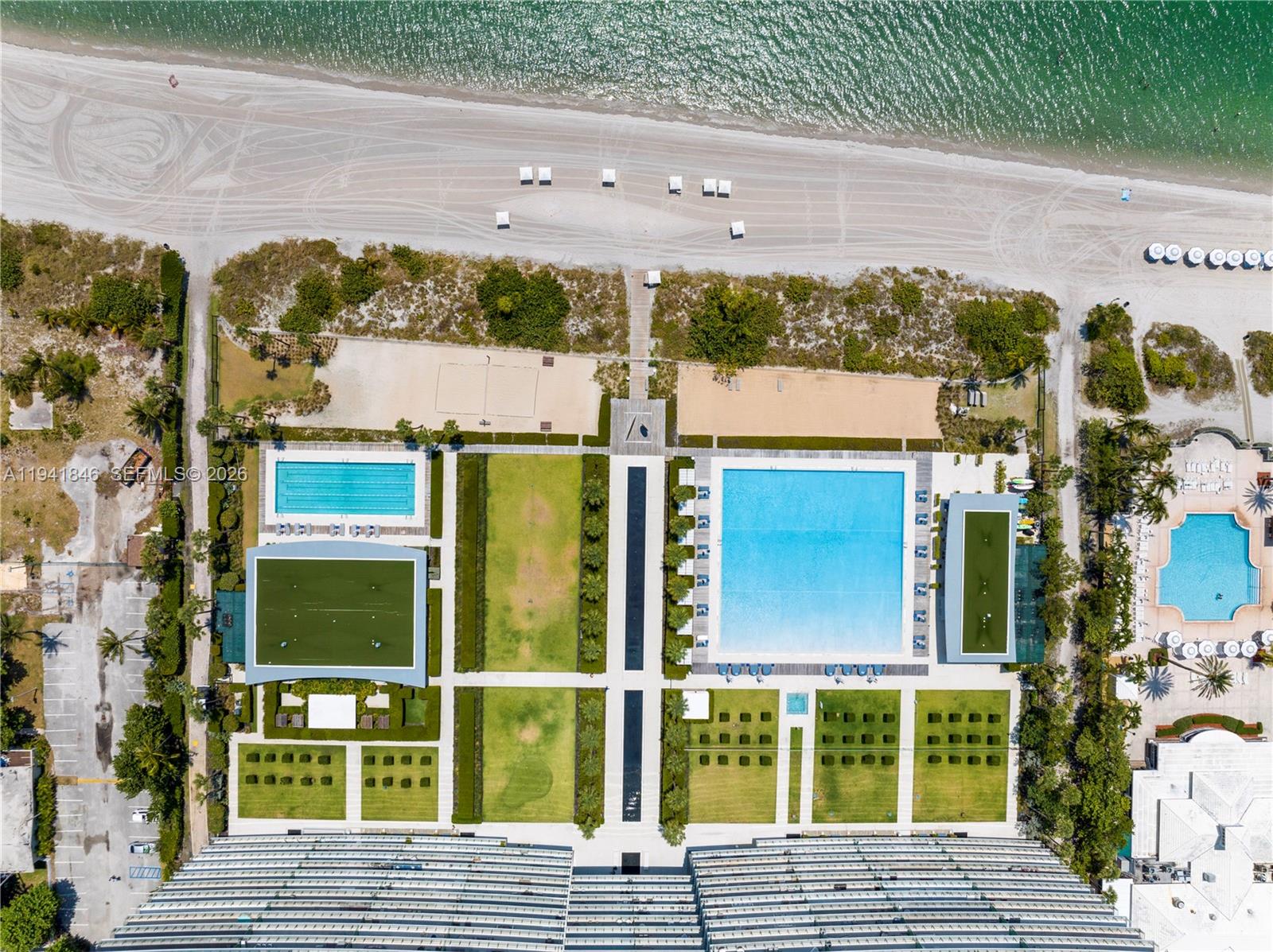 OCEANA KEY BISCAYNE CONDO - Residential