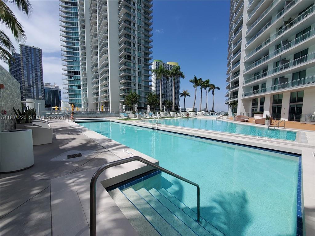 IVY CONDO - Residential