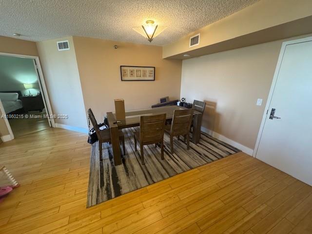 MYSTIC POINTE TOWER 600 C - Residential