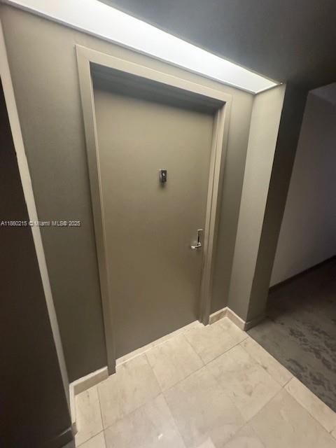 MYSTIC POINTE TOWER 600 C - Residential