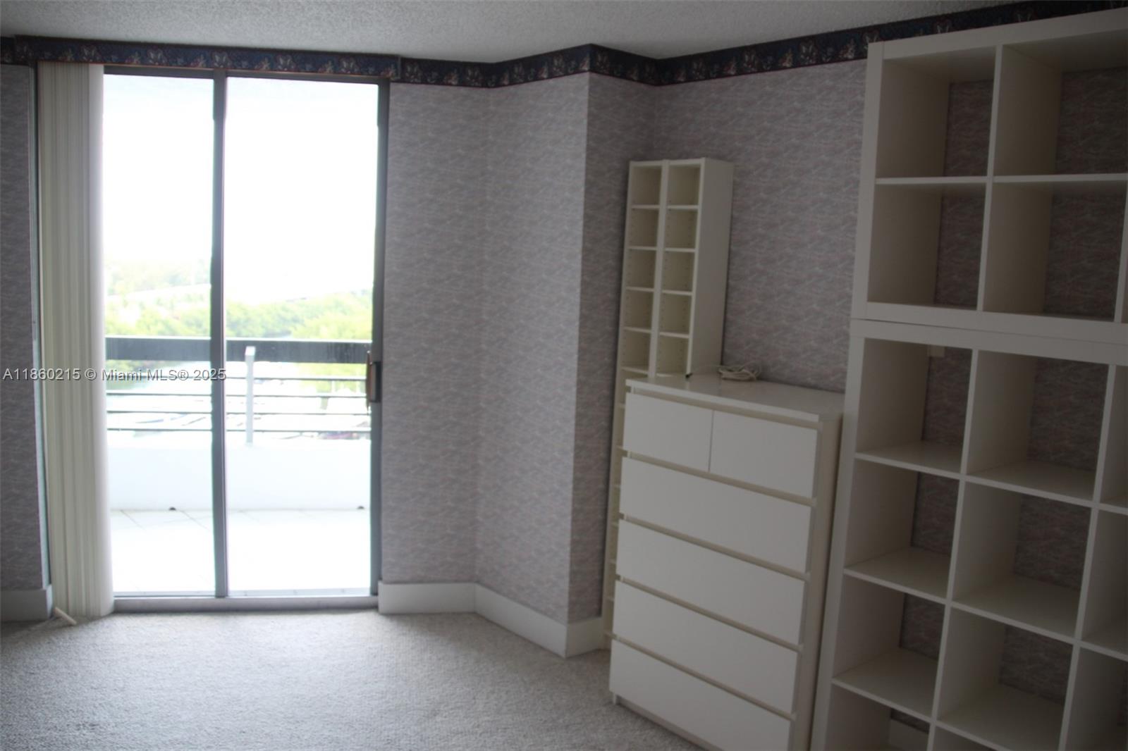 MYSTIC POINTE TOWER 600 C - Residential