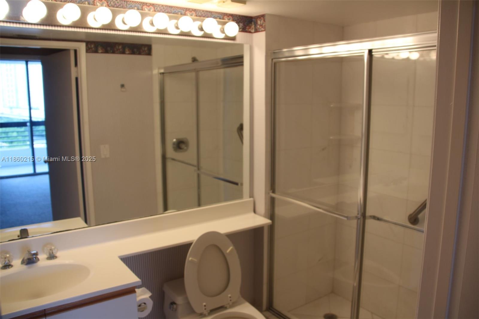 MYSTIC POINTE TOWER 600 C - Residential