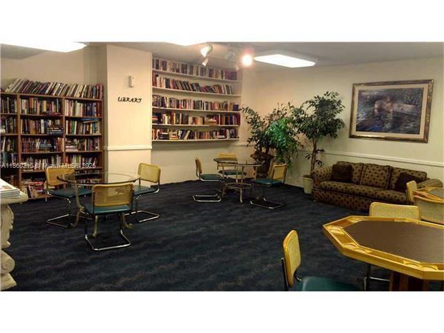 MYSTIC POINTE TOWER 600 C - Residential