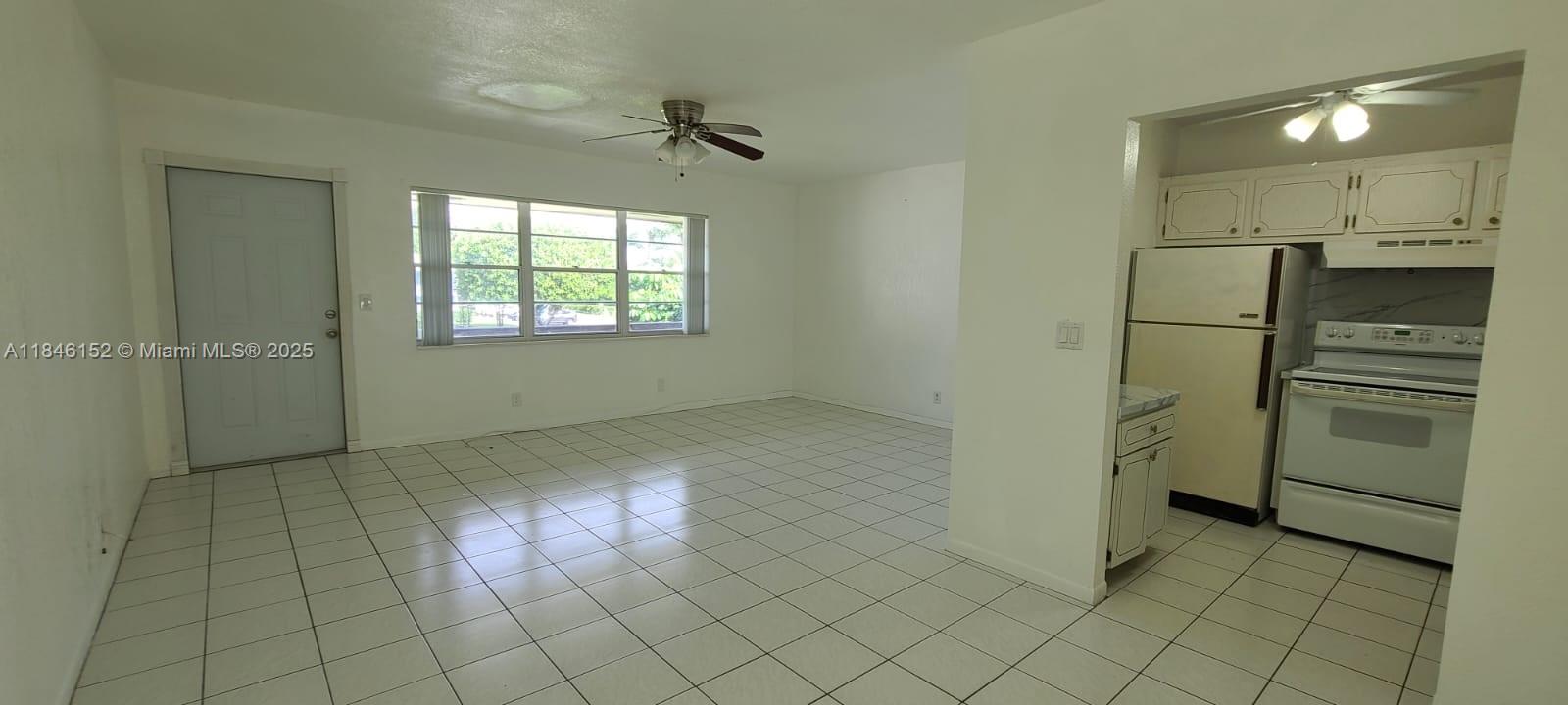 55+ SENIOR COMMUNITY. Nice 1B + 1.5B in 2nd-floor condo. Beautiful and cozy apartment. Central A/C. Tile floor, very spacious bedroom, in excellent condition. Kitchen in white. Enjoy the park-like setting, lovely garden view, Walking distance to community pool, bus stop. Near shopping, beaches, famous Palm Beach. Enjoy wonderful amenities, heated indoor Olympic size indoor pool, professional exercise room, entertainment, theater, classes, card room, clubs, billiards, tennis, social activities and more!