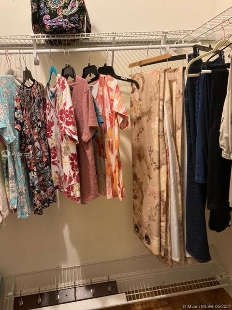 MAINLANDS OF TAMARAC LAKE - Residential