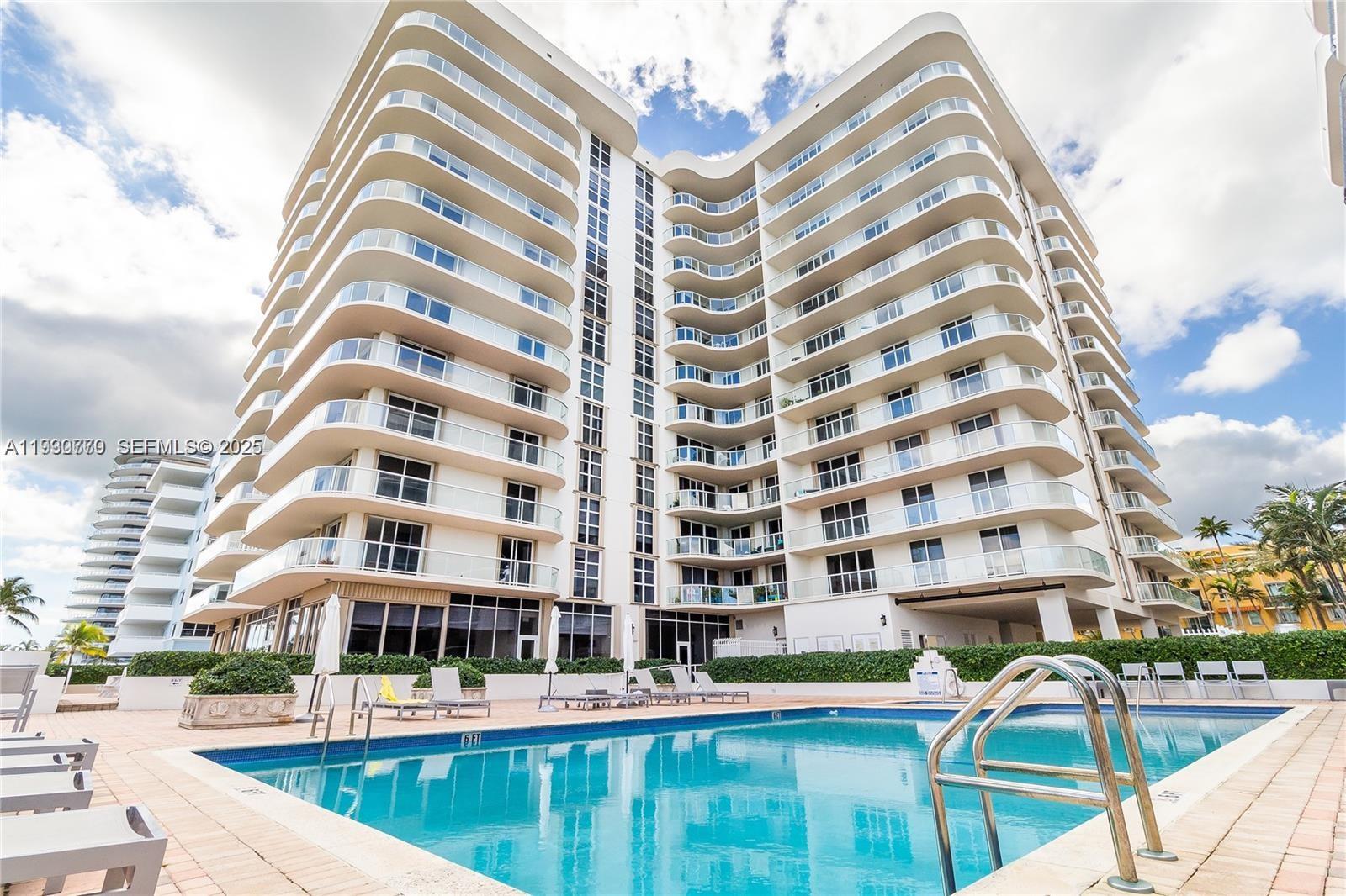 OCEAN 88 CONDOMINIUM - Residential