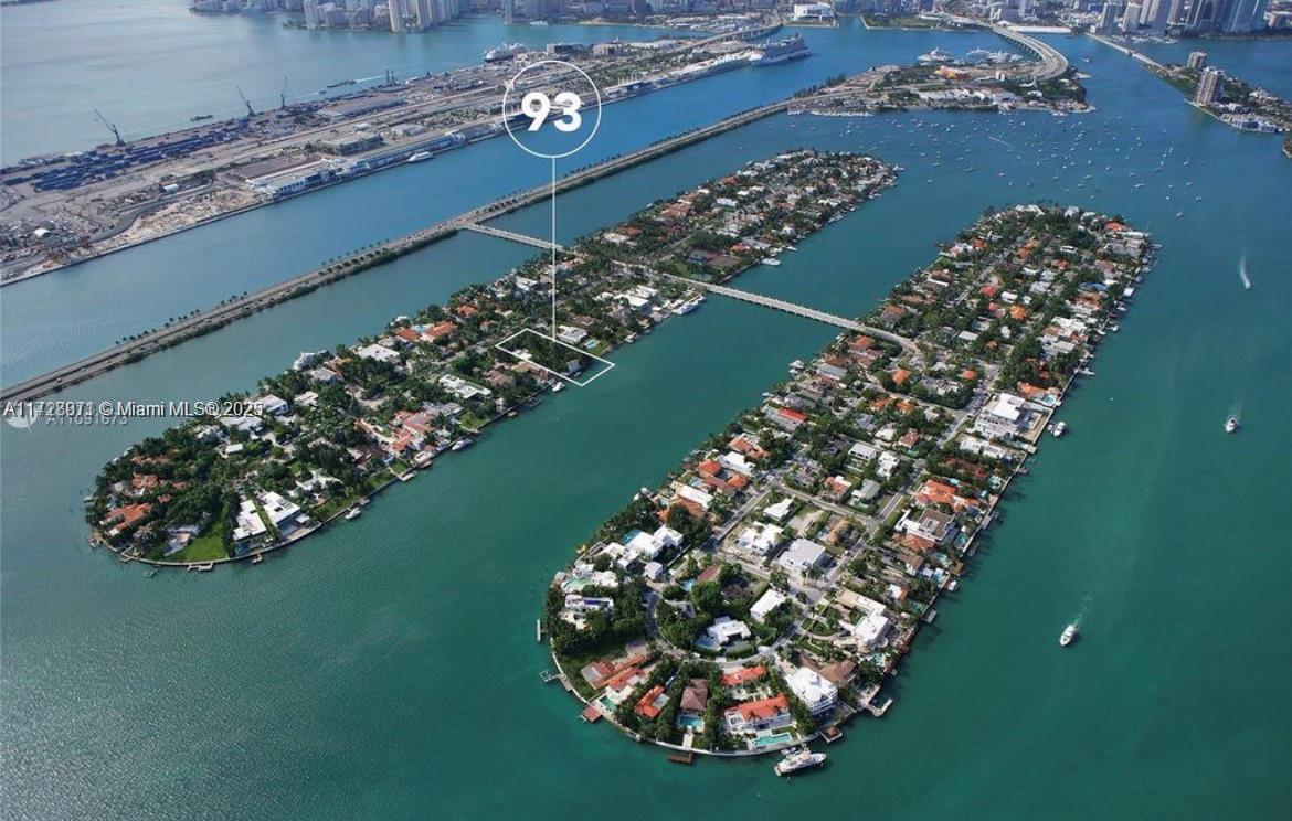 PALM ISLAND - Land