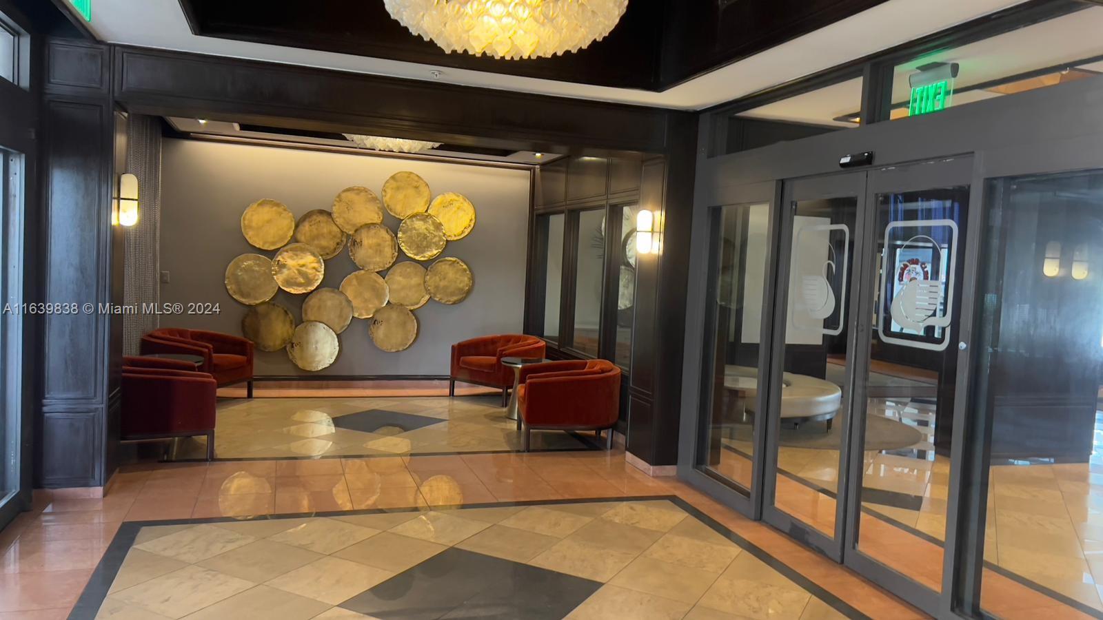 CHARTER CLUB CONDO - Residential