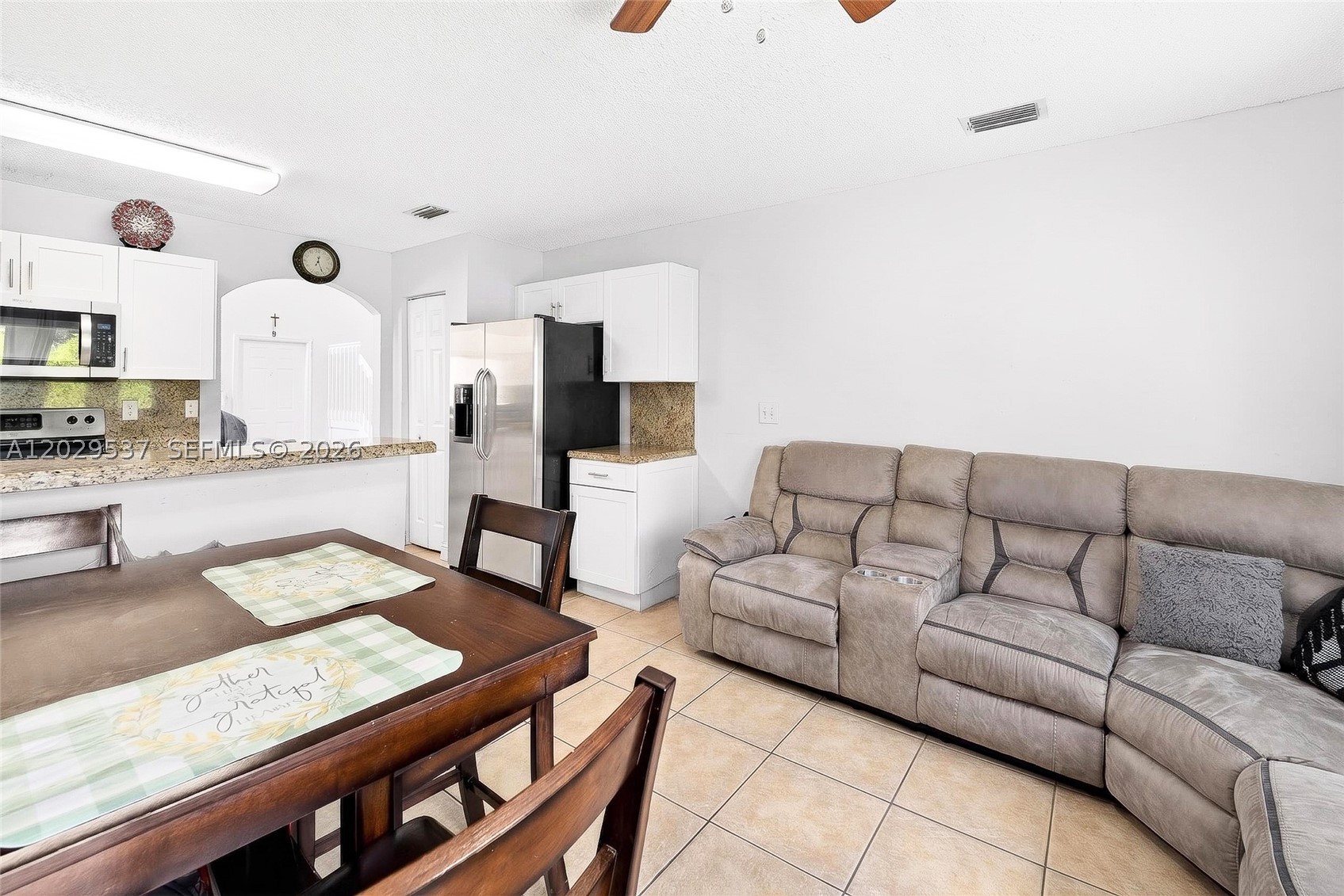 6124 NW 40th St