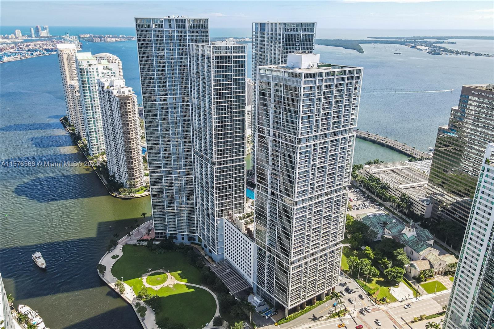 Property for Sale at 465 Brickell Ave 5503, Miami, Broward County, Florida - Bedrooms: 2 
Bathrooms: 2  - $1,550,000